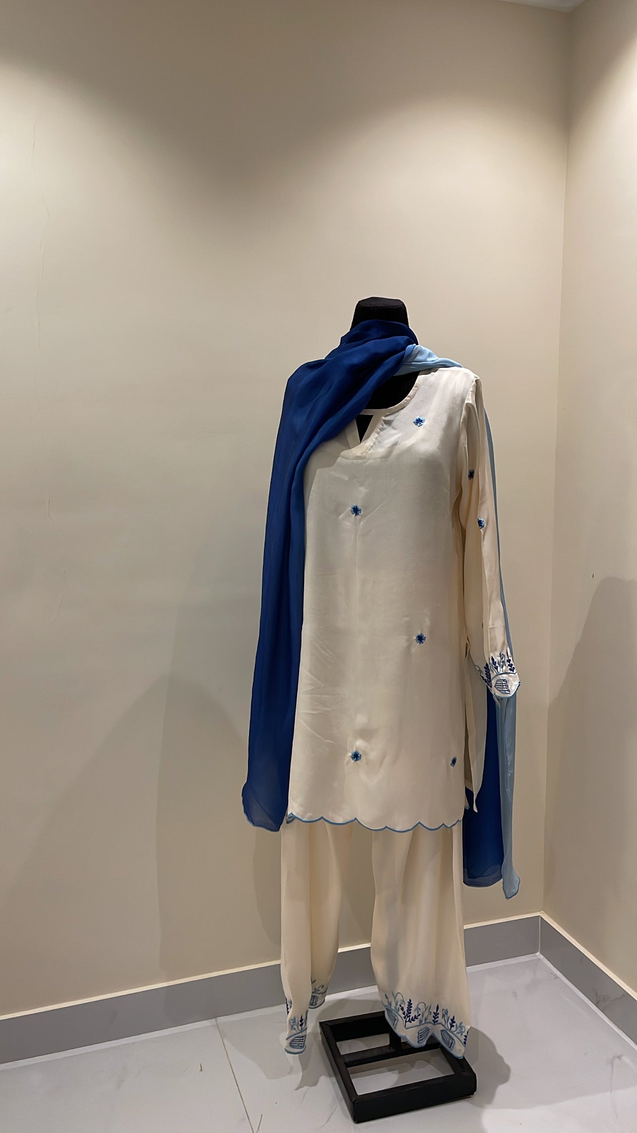 Ivory -3 piece